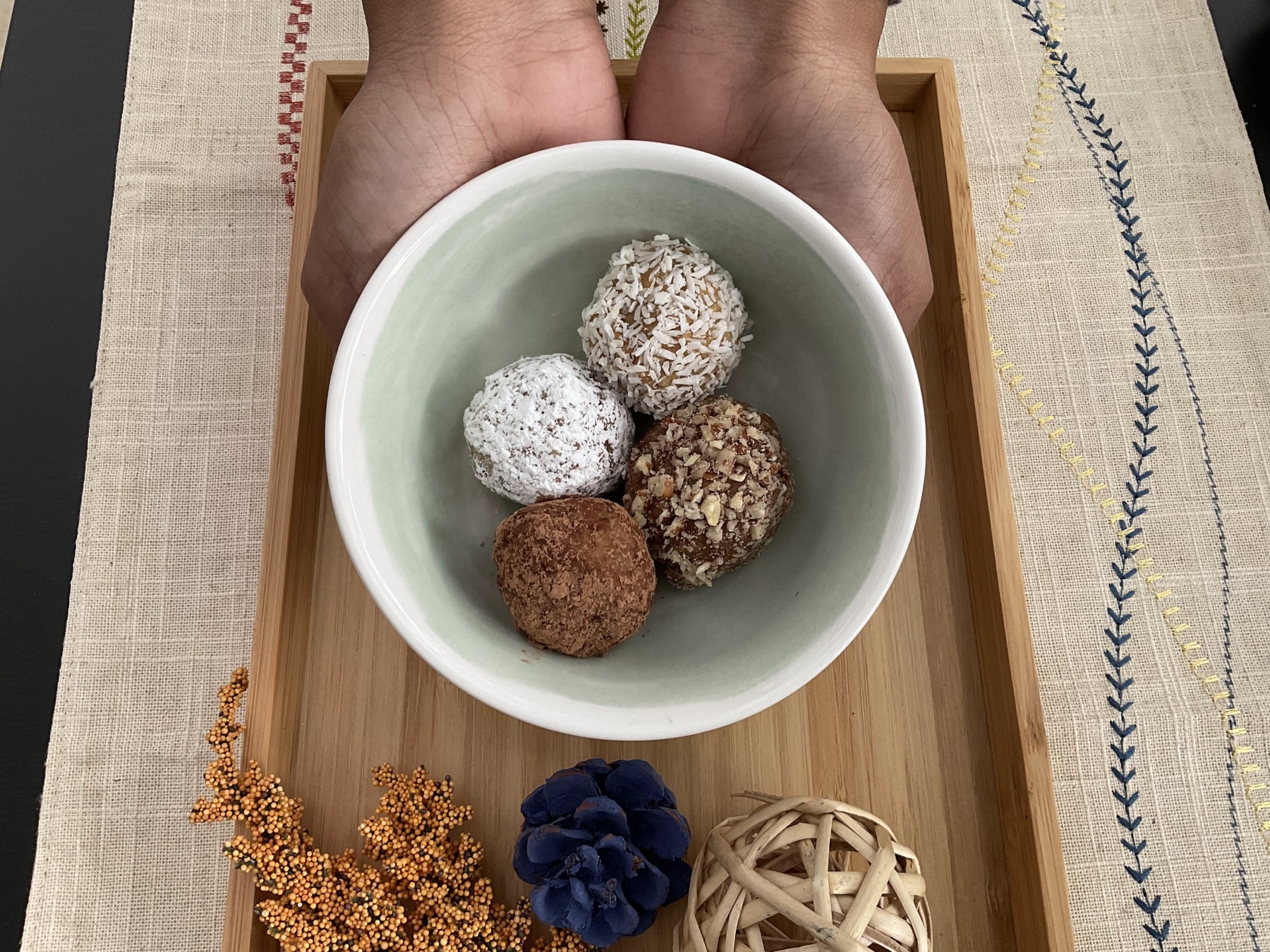 Assorted rum balls presentation 2